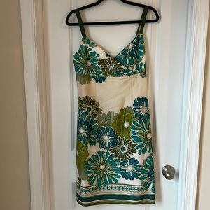 Ann Taylor floral dress - Size 8